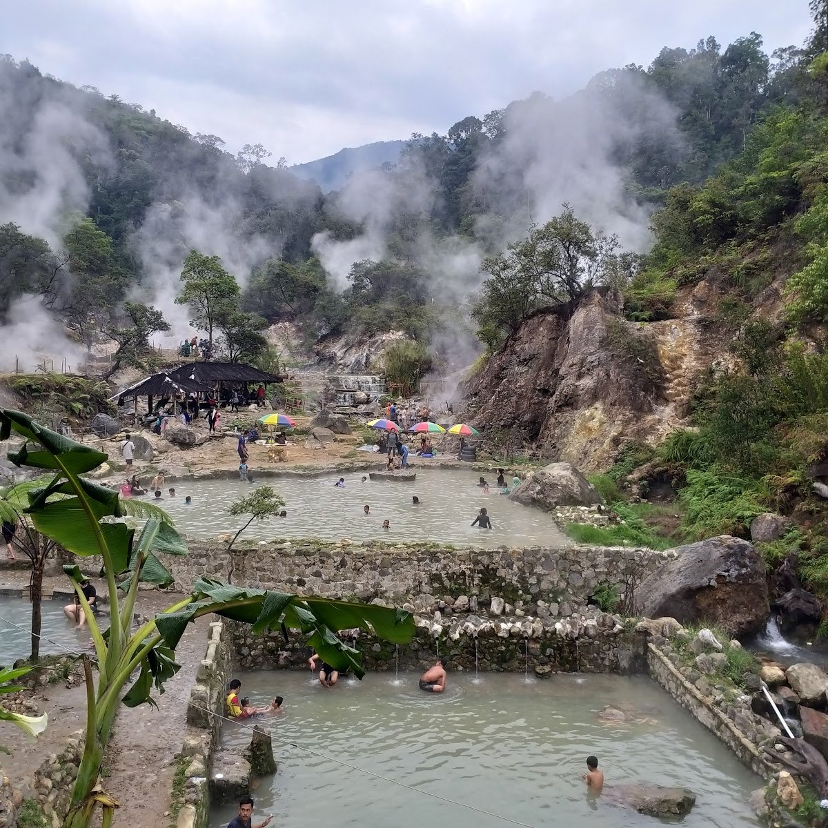 https://mindtrip.ai/cdn-cgi/image/w%3D1200%2Cformat%3Dwebp%2Ch%3D1200%2Cfit%3Dcover/https%3A//iorigin.mindtrip.ai/attractions/5250/6fe1/c4a3/2166/0e09/7d03/1d59/7c4a