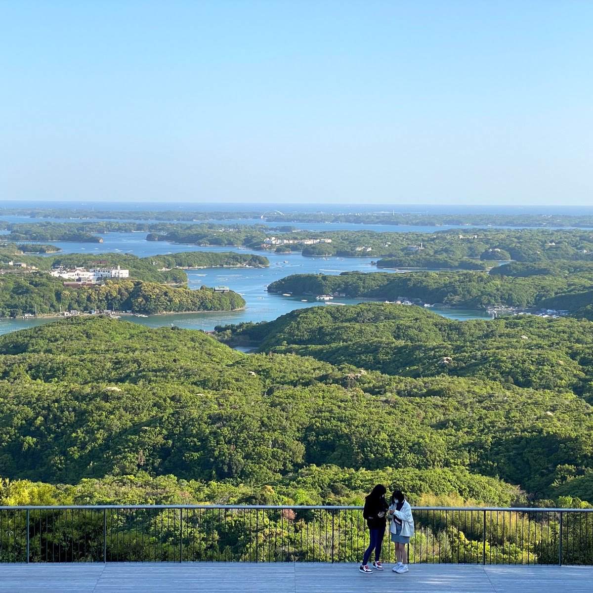 黃山景 Yokoyama Observatory Deck in Shima - Ask AI | mindtrip