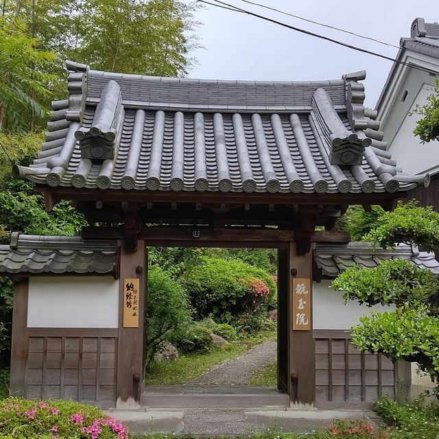 Goshikizuka Tumulus in Akashi - Ask AI | mindtrip
